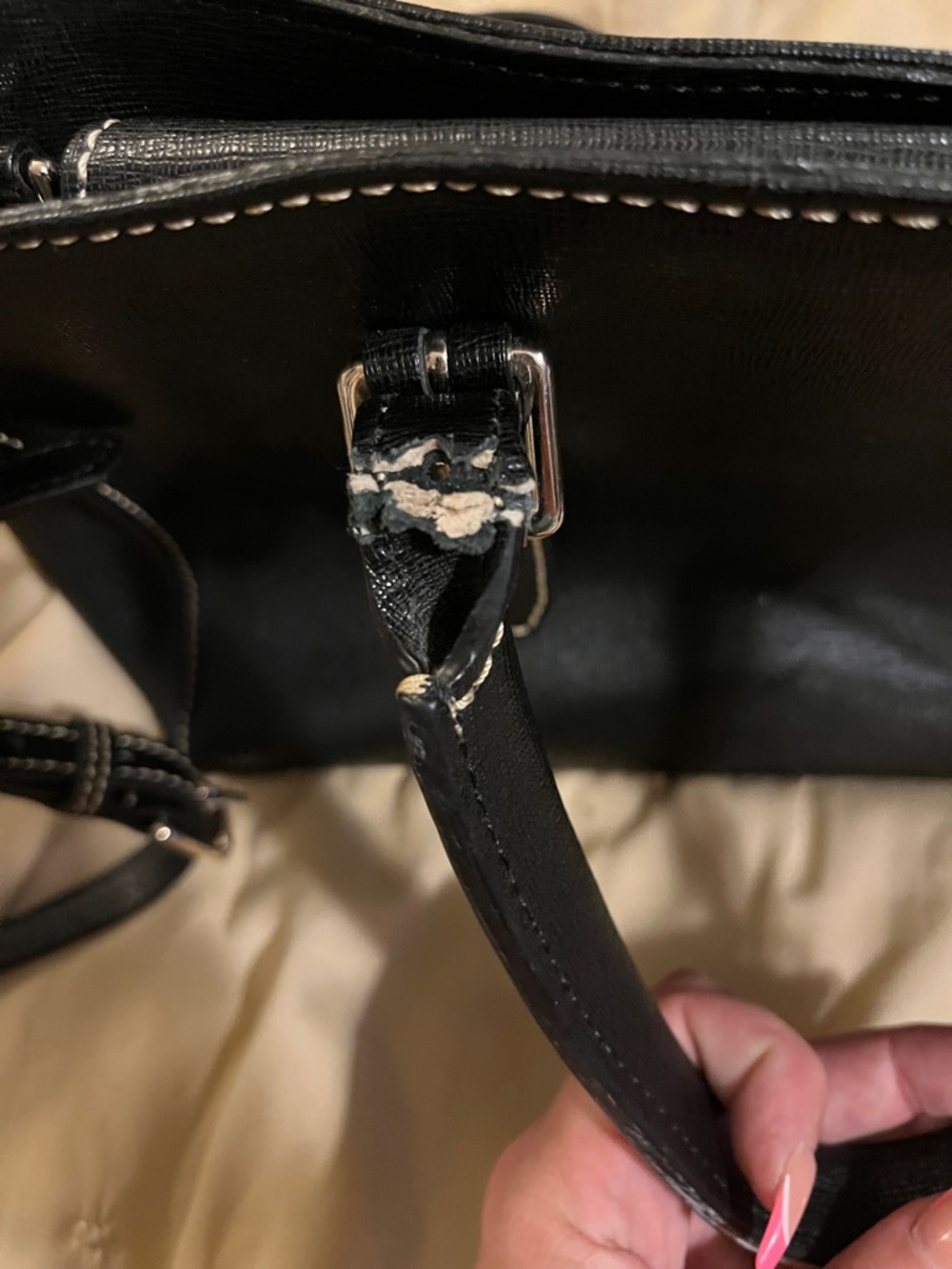 Dooney & Bourke Black Pebble Grain Large Mindy Tote - Picture 5 of 9